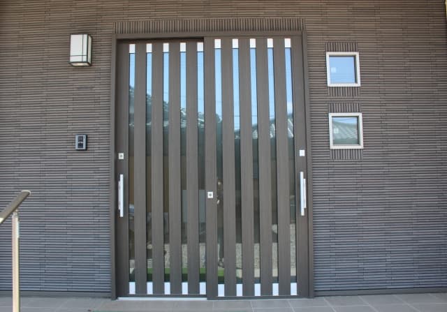 おしゃれな引き戸の施工事例